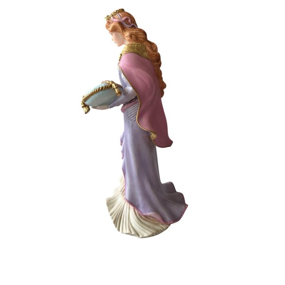 Lenox Princess and the Pea Figurine. Legendary Princesses Fine Porcelain 1993 - Picture 4 of 5